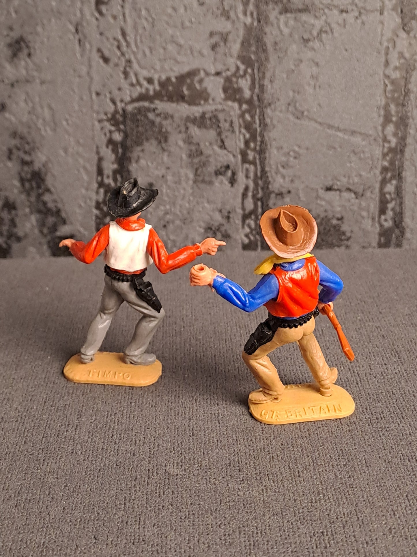 Timpo Toys Cowboys x2
