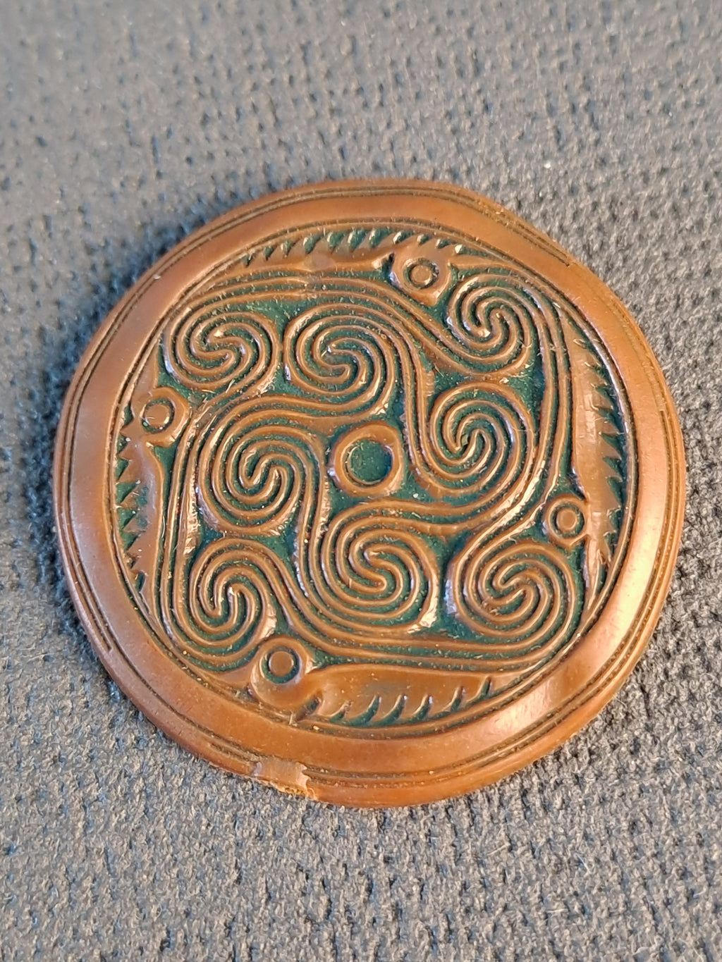 WHW Donation Badge 1941-42