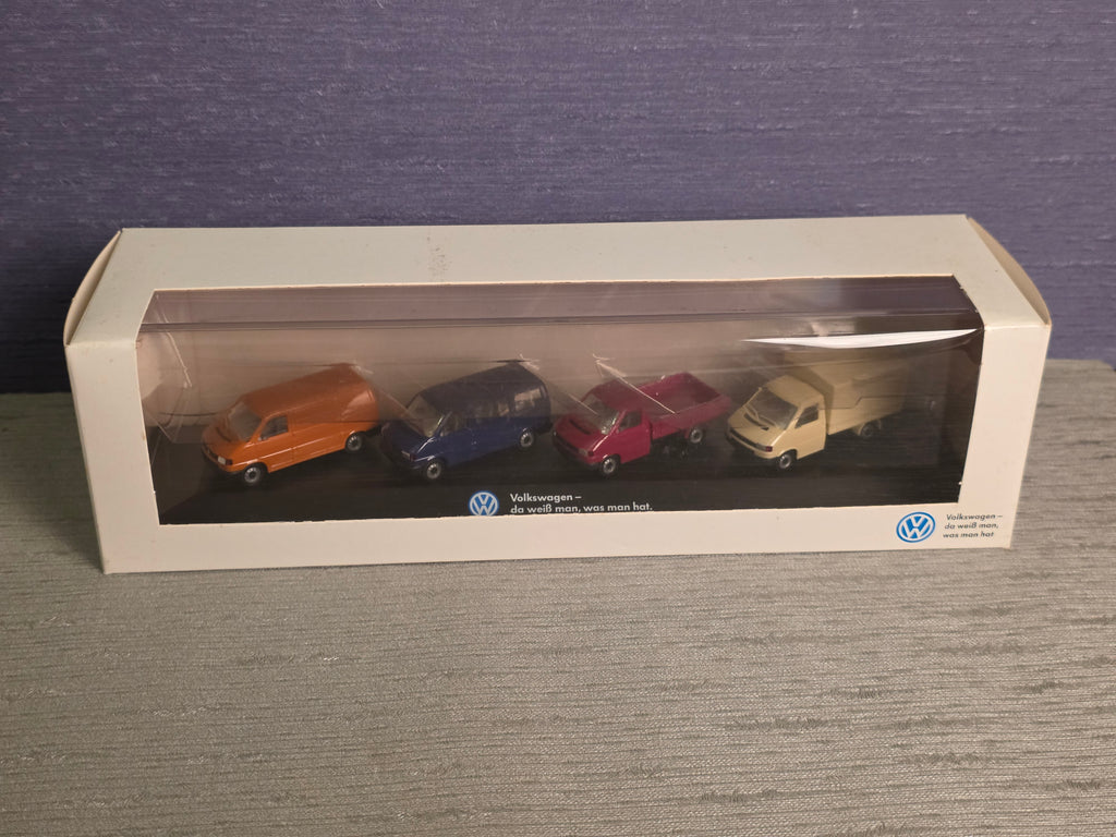 VW Dealer Box 1995