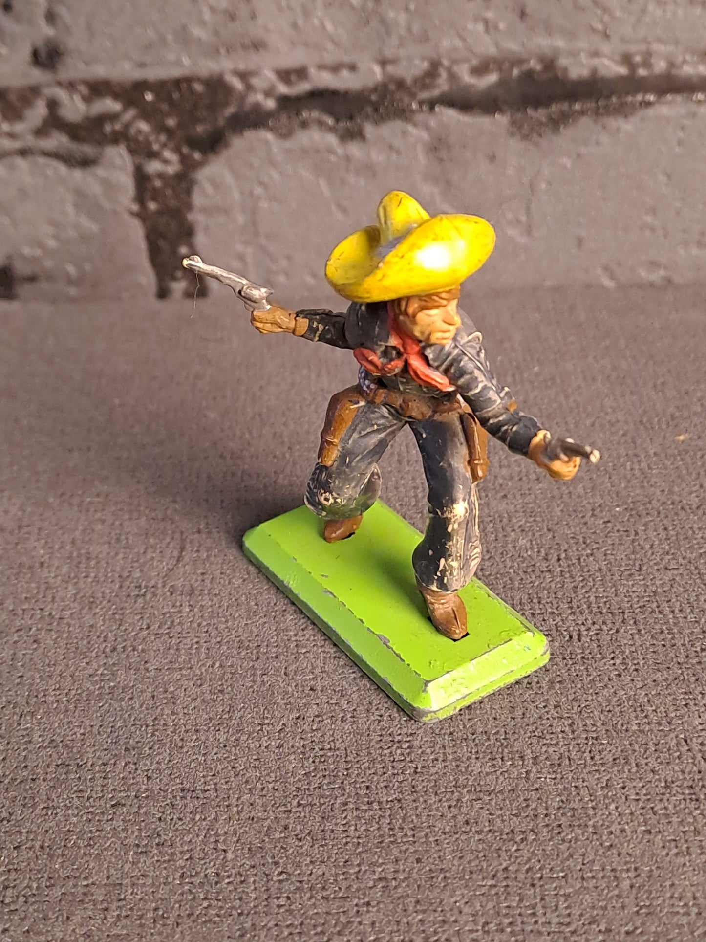 Britains Deetail Mexicans