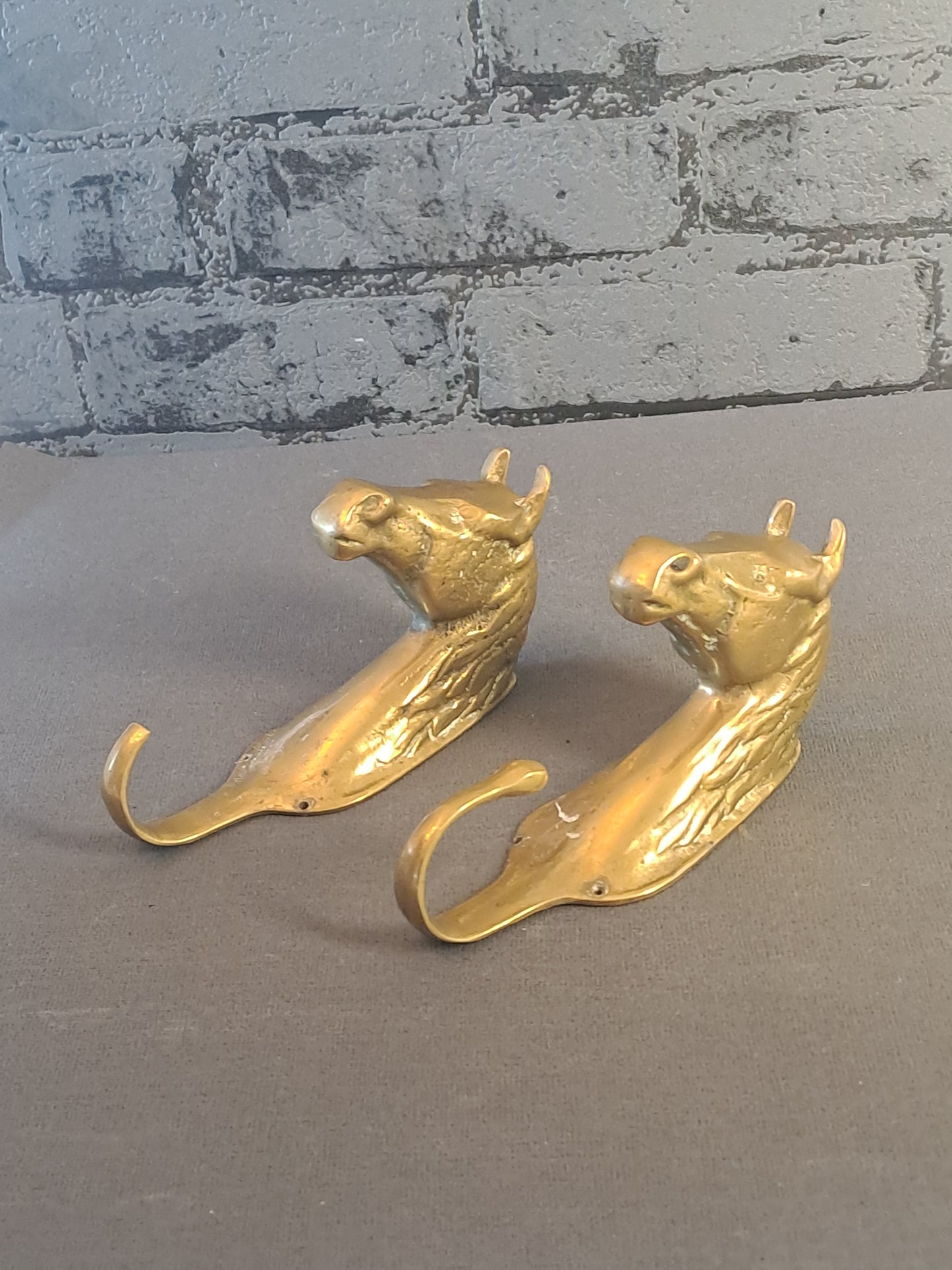 Vintage Coat Hangers / Vintage Knage