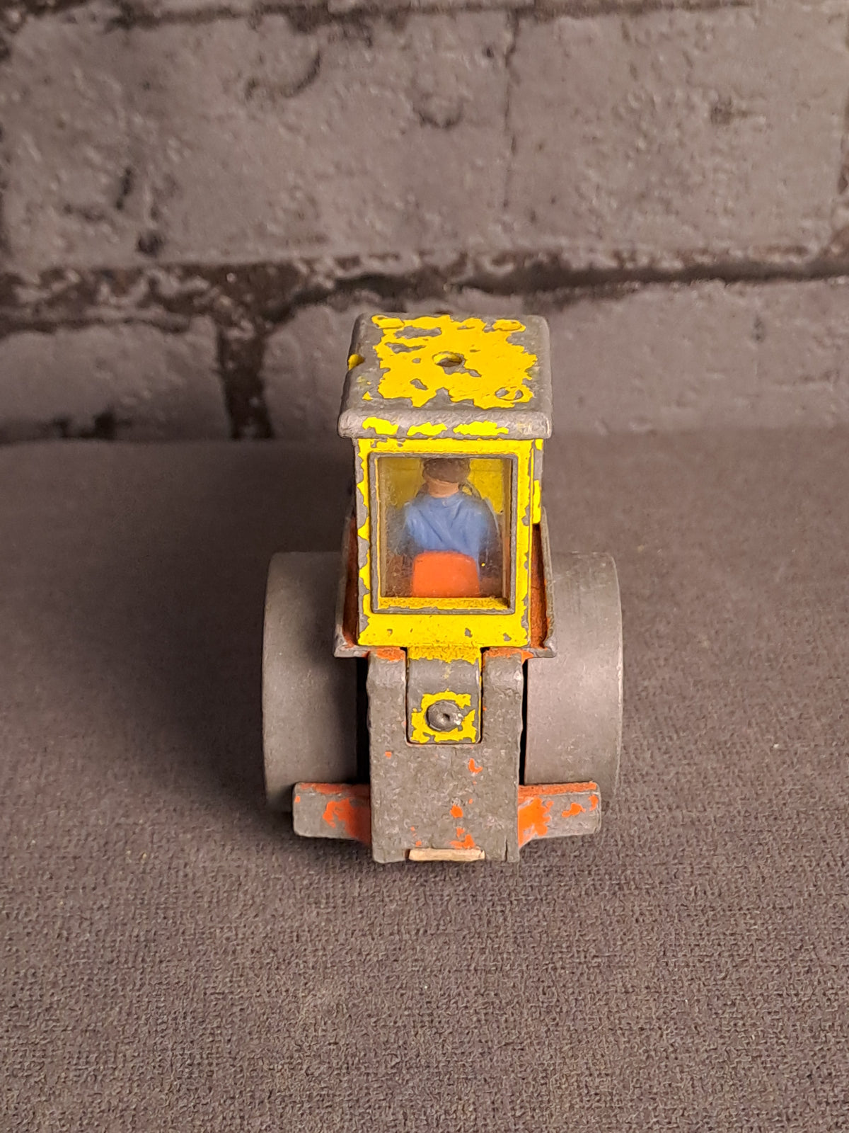 Dinky Toys Aveling Barford Diesel Roller no. 279
