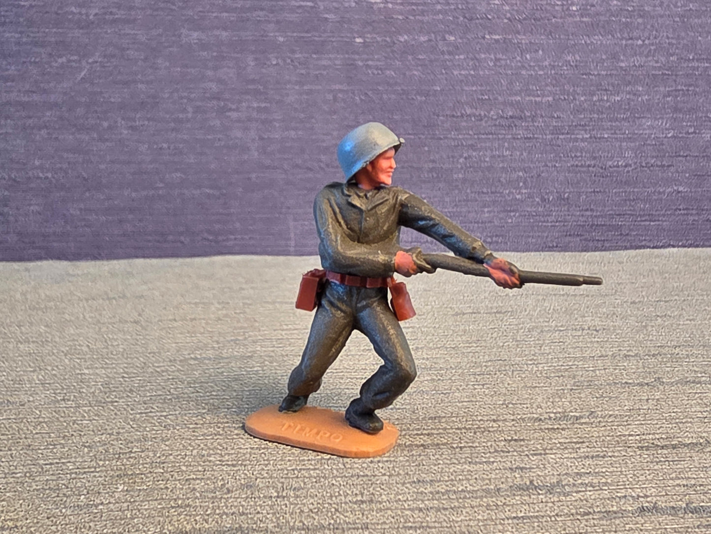 Timpo Toys WWII US Soldier 1. Serie