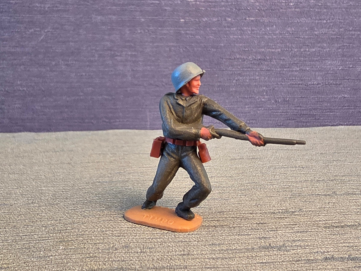 Timpo Toys WWII US Soldier 1st Series