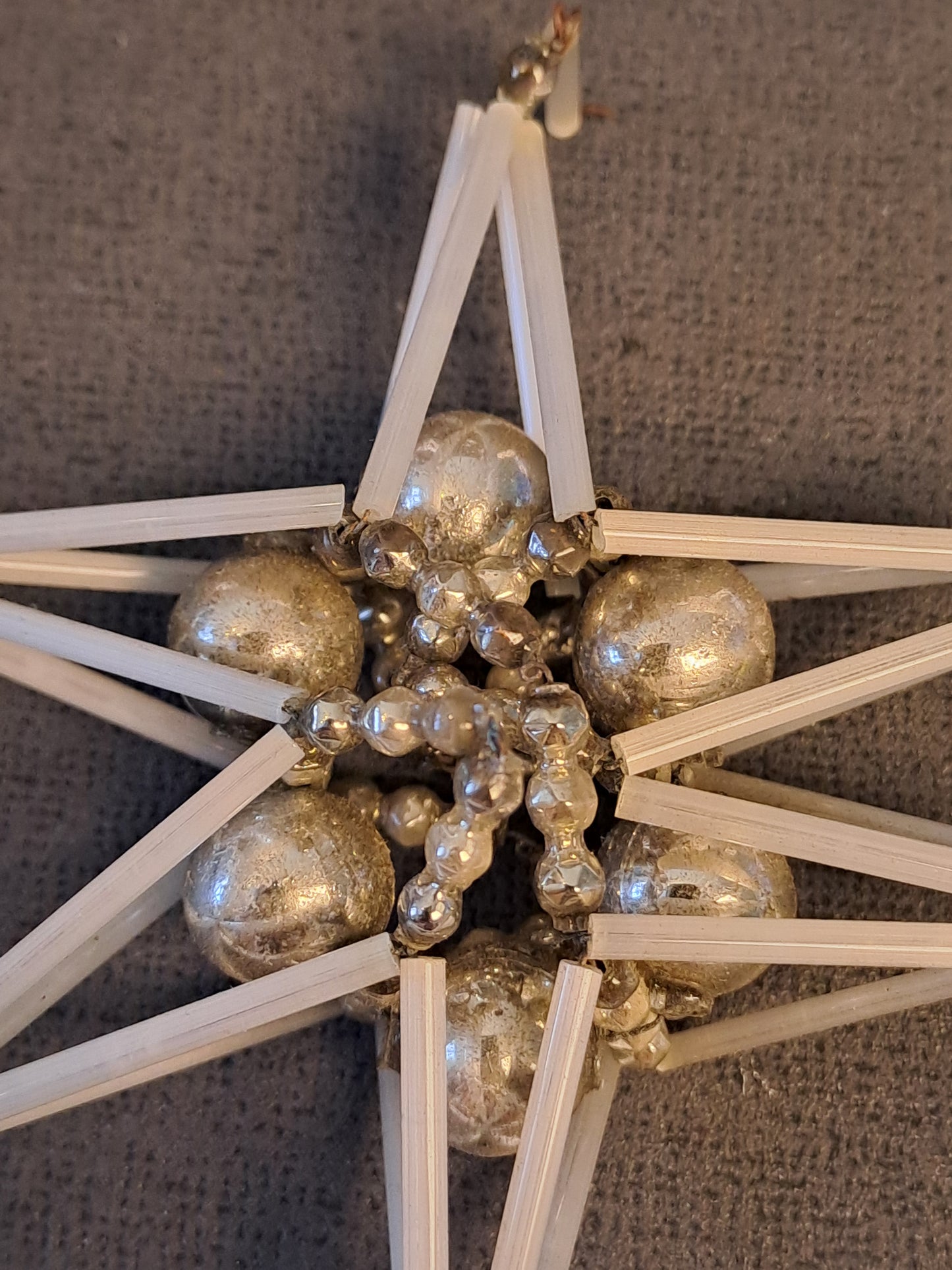 Vintage Czech Christmas Star / Vintage Tjekkisk Jule Stjerne Ophæng