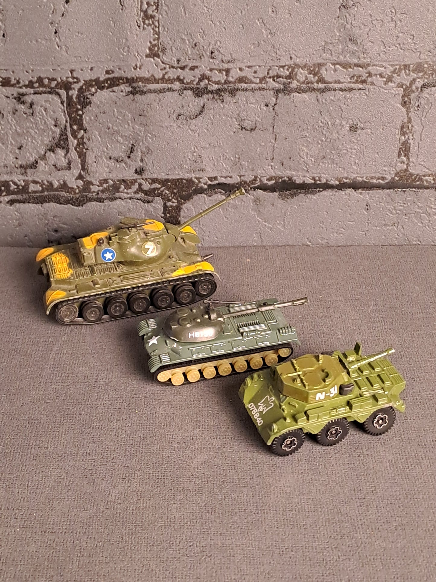 Play Art, Mandarin and China Military x3