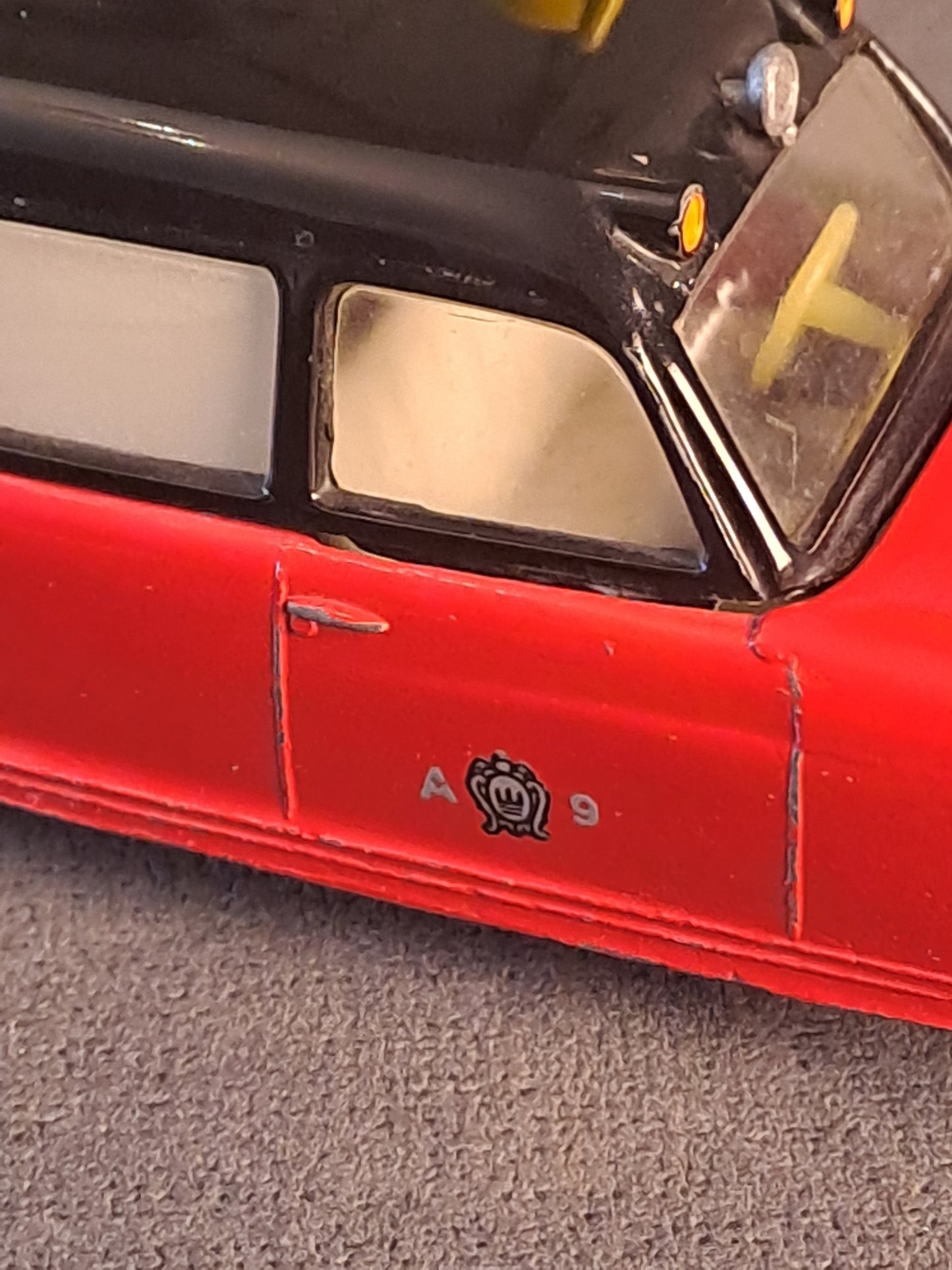Tekno Denmark Mercedes Benz 220s Ambulance