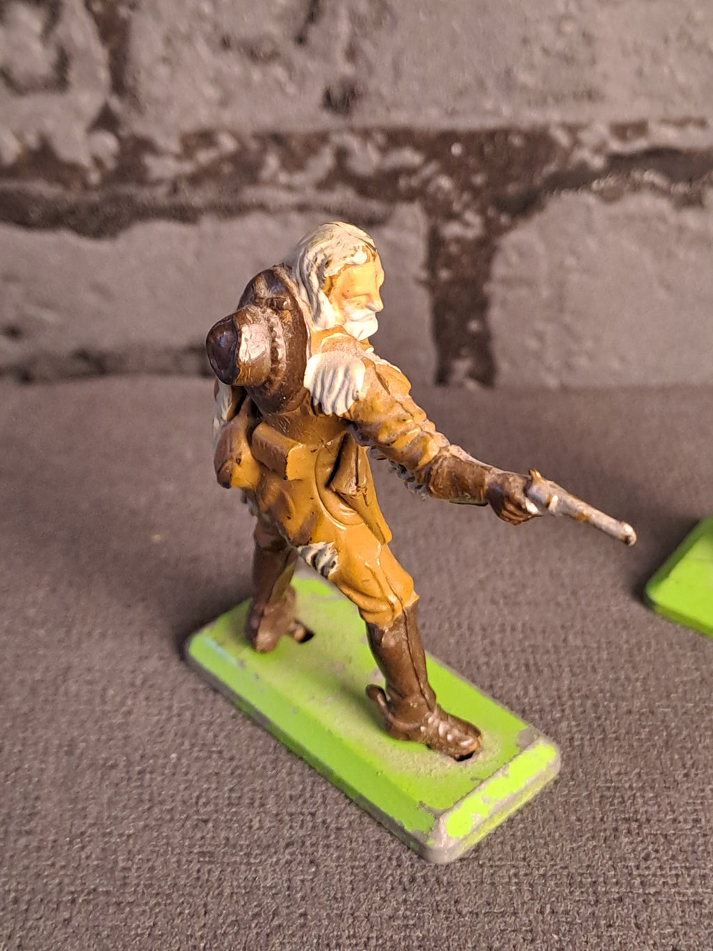 Britains Deetail General Custer and Cowboy