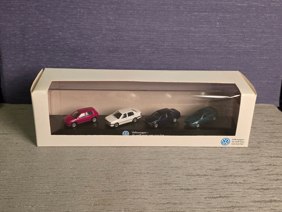 VW Dealer Box 1995