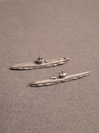 WHW U-boat x2