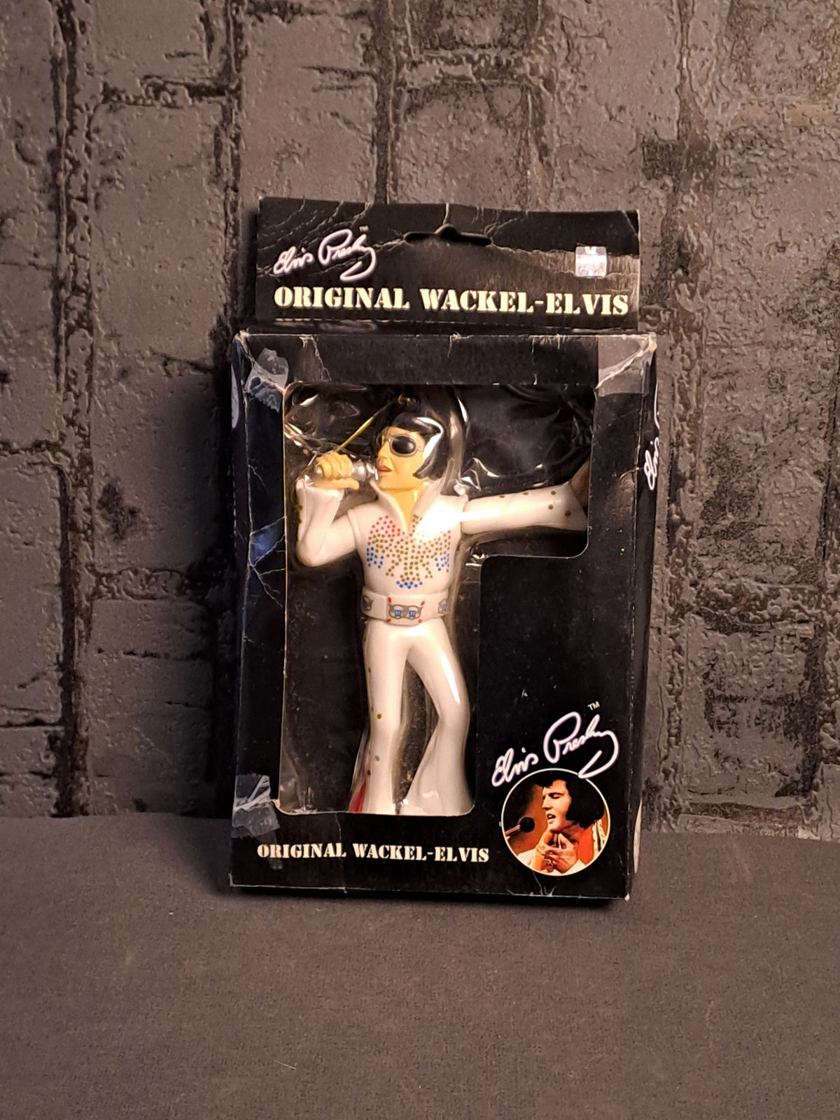 Elvis Presley Enterprices inc. Vintage Figure 2001