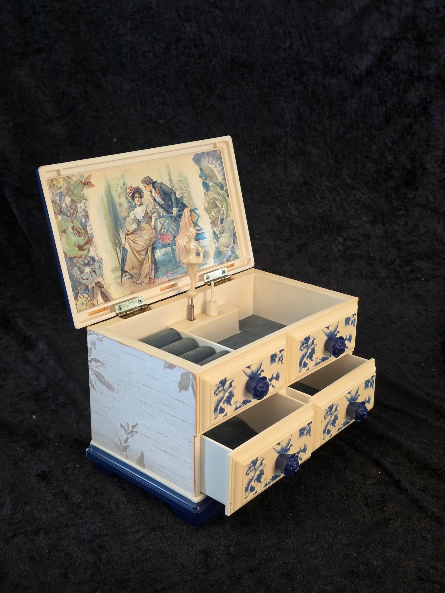 Vintage Smykkeskrin med musik