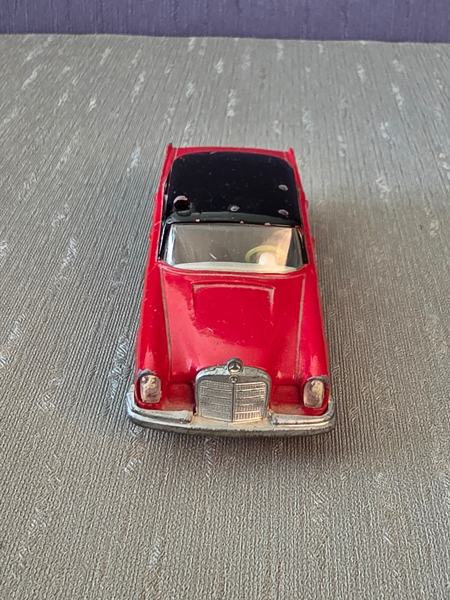 Tekno Mercedes 220