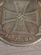 WW2 Tysk Erindringsmedalje Propoiszk Ostfront 1941 (Cupal Variant) / WW2 German Commemorative Medal Propoiszk Ostfront 1941 (Cupal Variant)