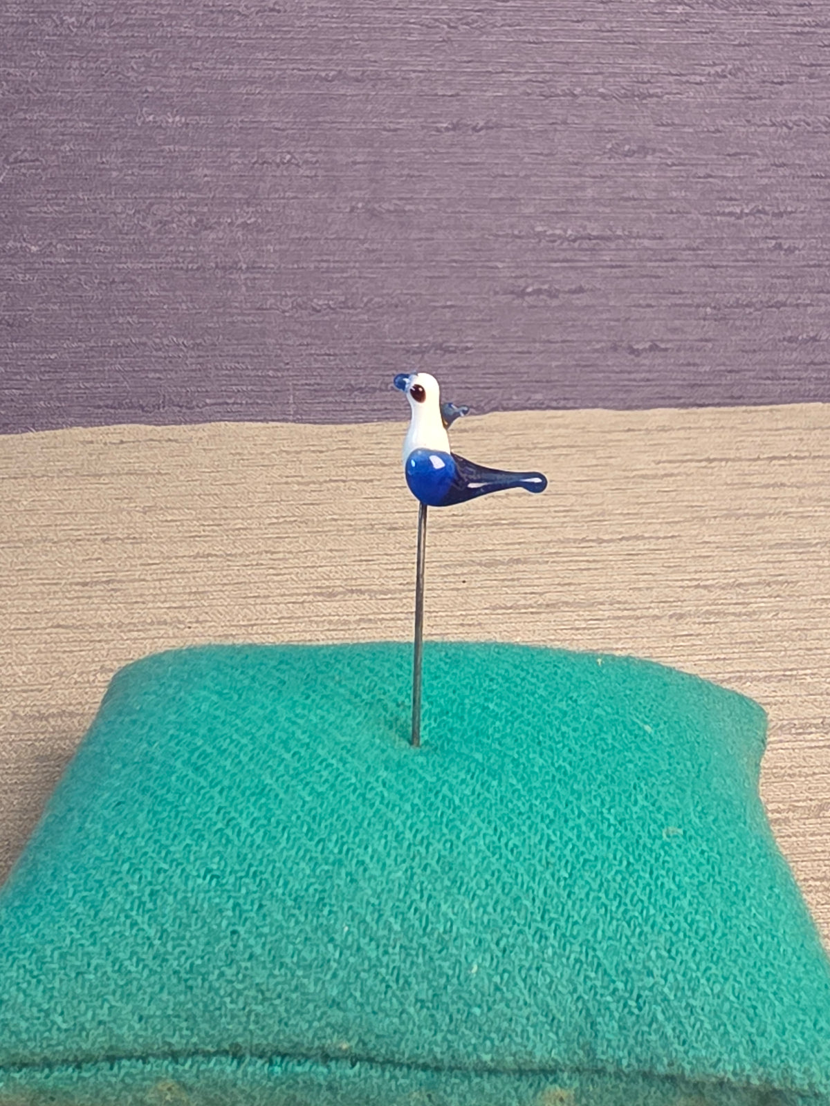 Bird stick pin