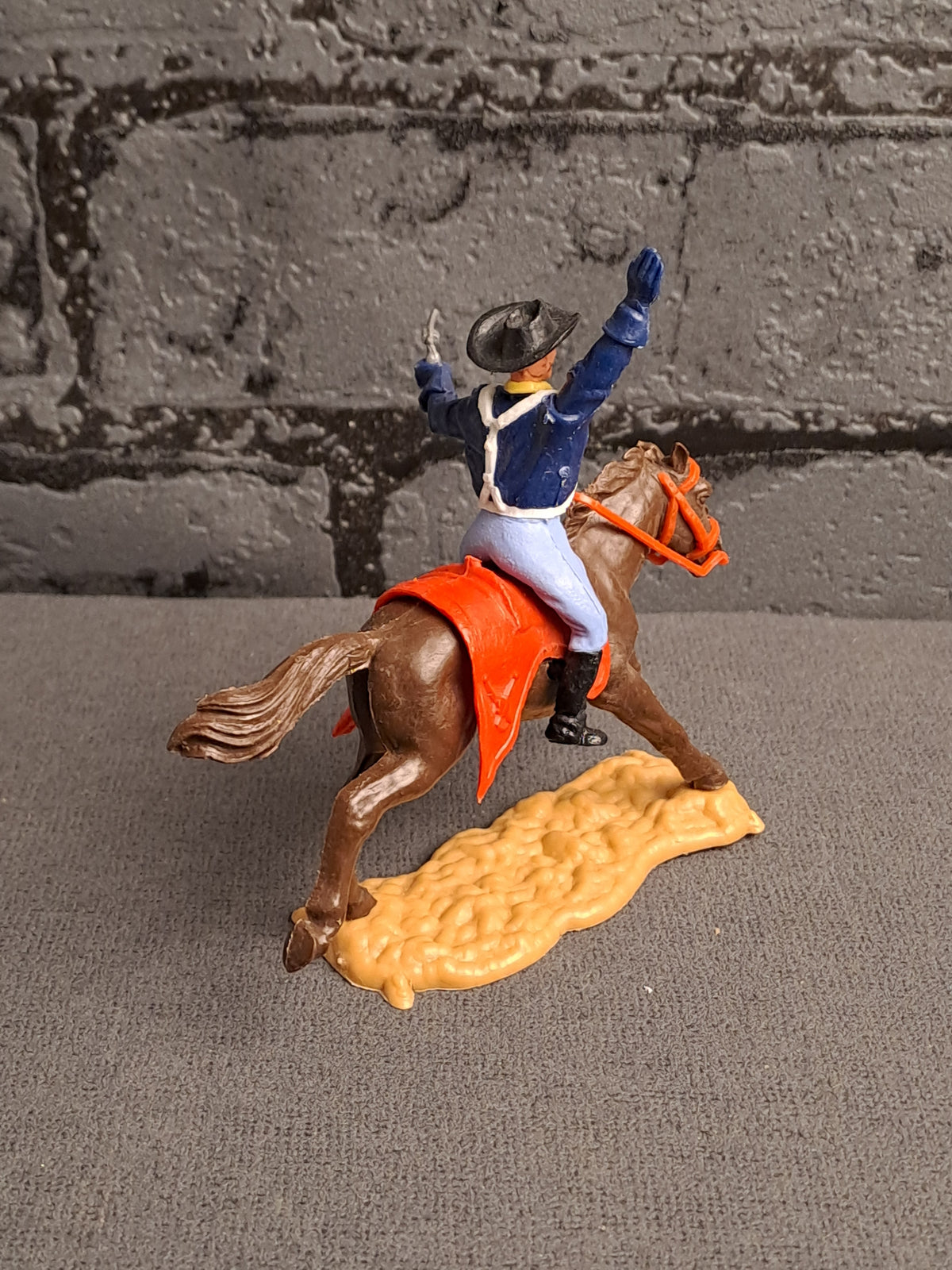Timpo Toys U.S Cavalry Soldier on Horse / Timpo Toys U.S Kavaleri Soldat på Hest