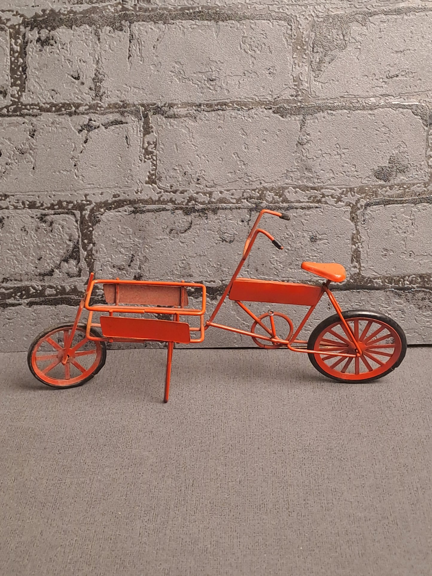 Vintage Deco Bikes / Vintage Deko Cykler
