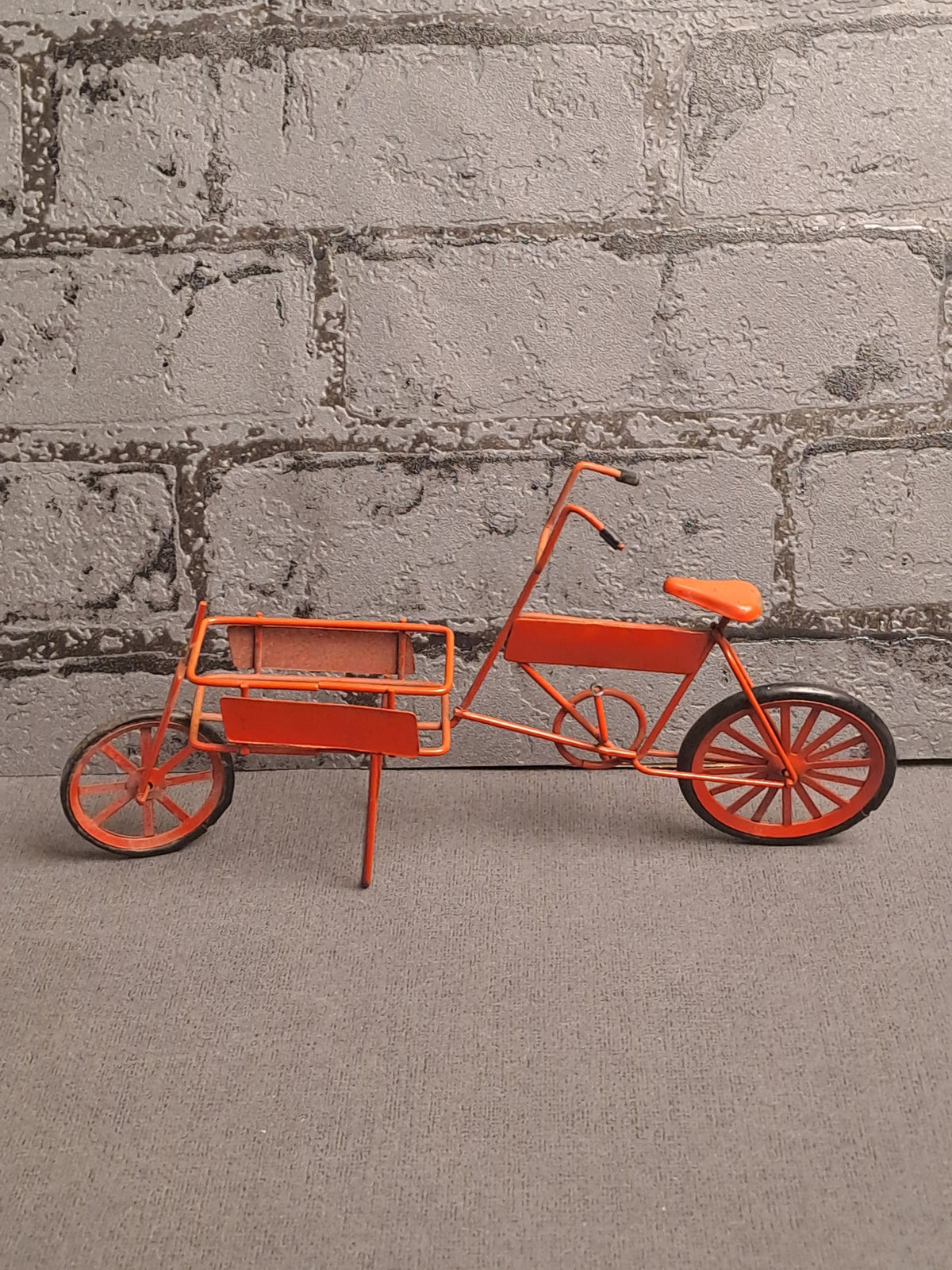 Vintage Deco Bikes / Vintage Deko Cykler