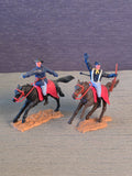 Timpo Toys U.S. Kavaleri 2 Soldater på Hest / Timpo Toys U.S. Cavalry 2 Soldiers on Horse