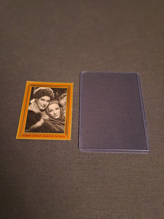 1930's Marlene Dietrich with Robert Donat Cigarette Card