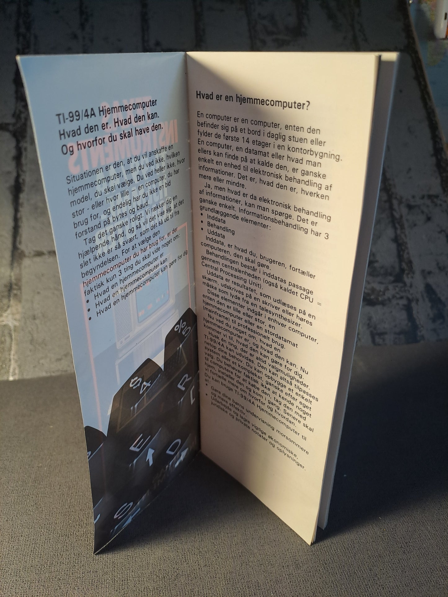 Texas Instruments TI-99/44 Vintage Instructions Book Danish Edition/Dansk Udgave 1983