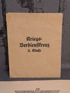WW2 Kriegsverdienstkreuz 2. Klasse with Envelope and Document / WW2 Krigsfortjenestesmedalje 2. Klasse med Konvolut og Tildelingsbevis