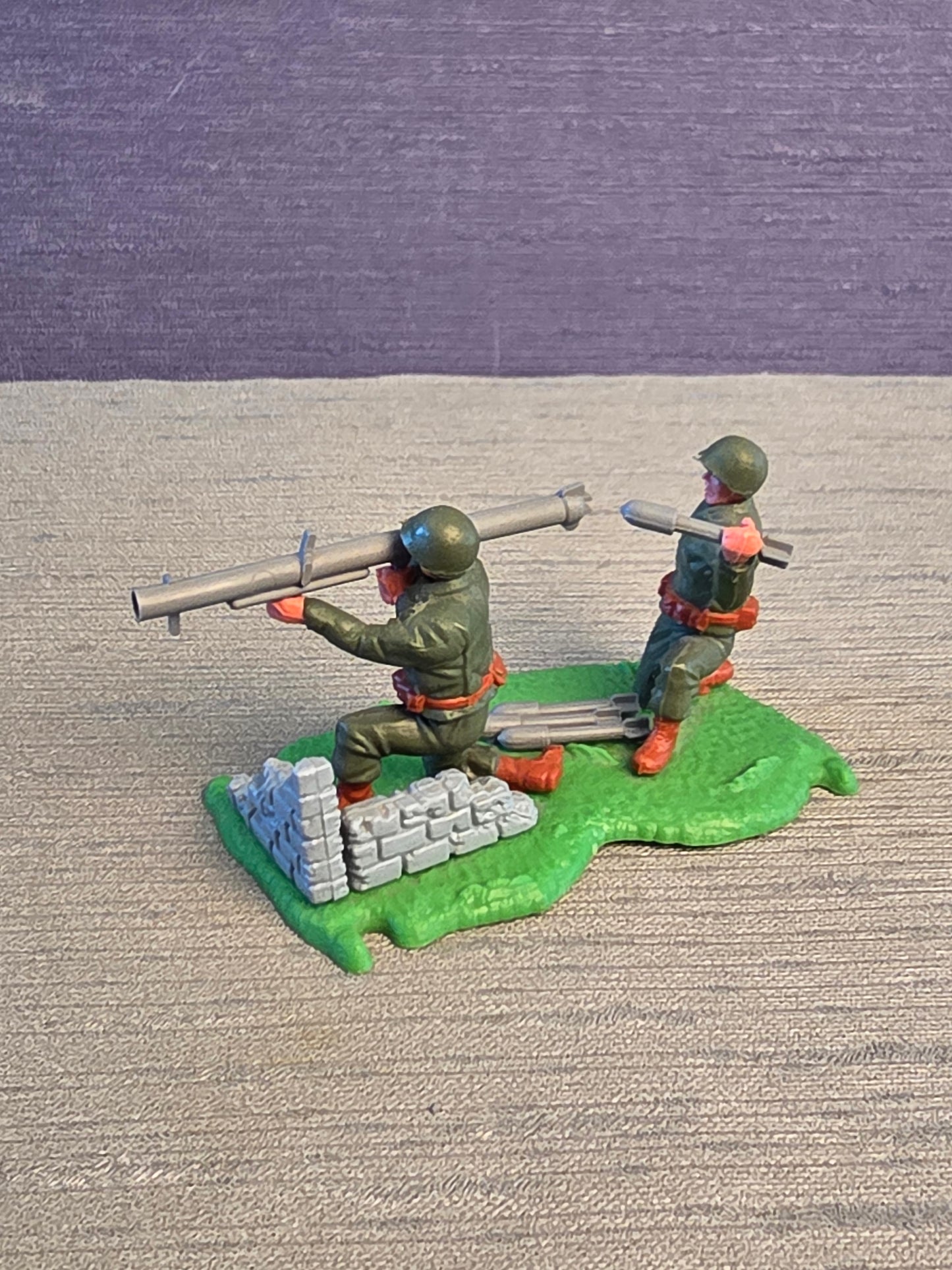Timpo Toys WWII US Bazooka Team Diorama