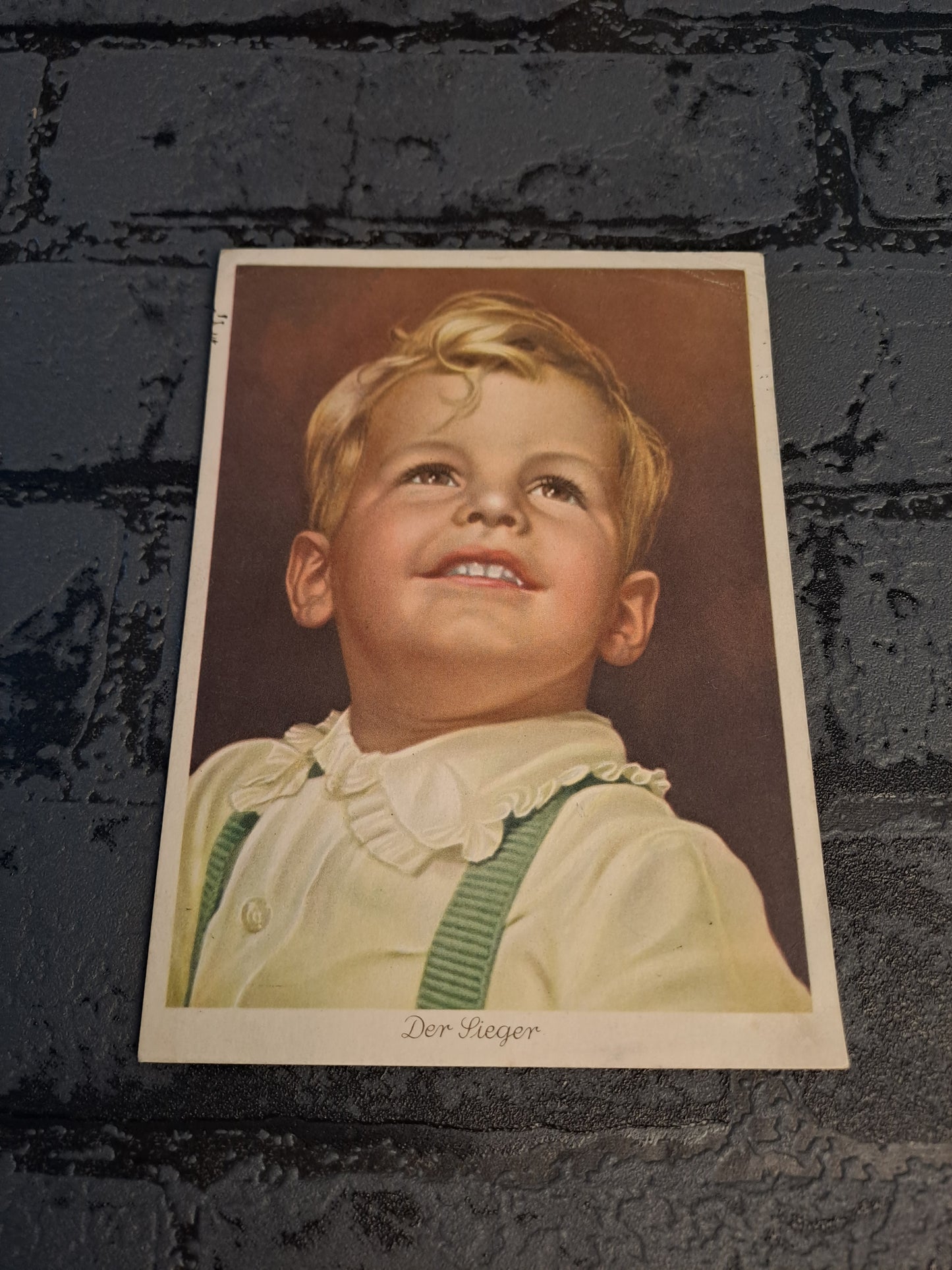 WW2 Postcard Der Sieger Racial Portrait 1941
