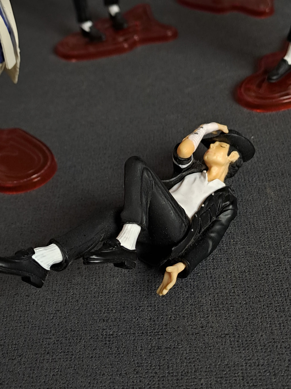 Michael Jackson Collecting Figures 2010