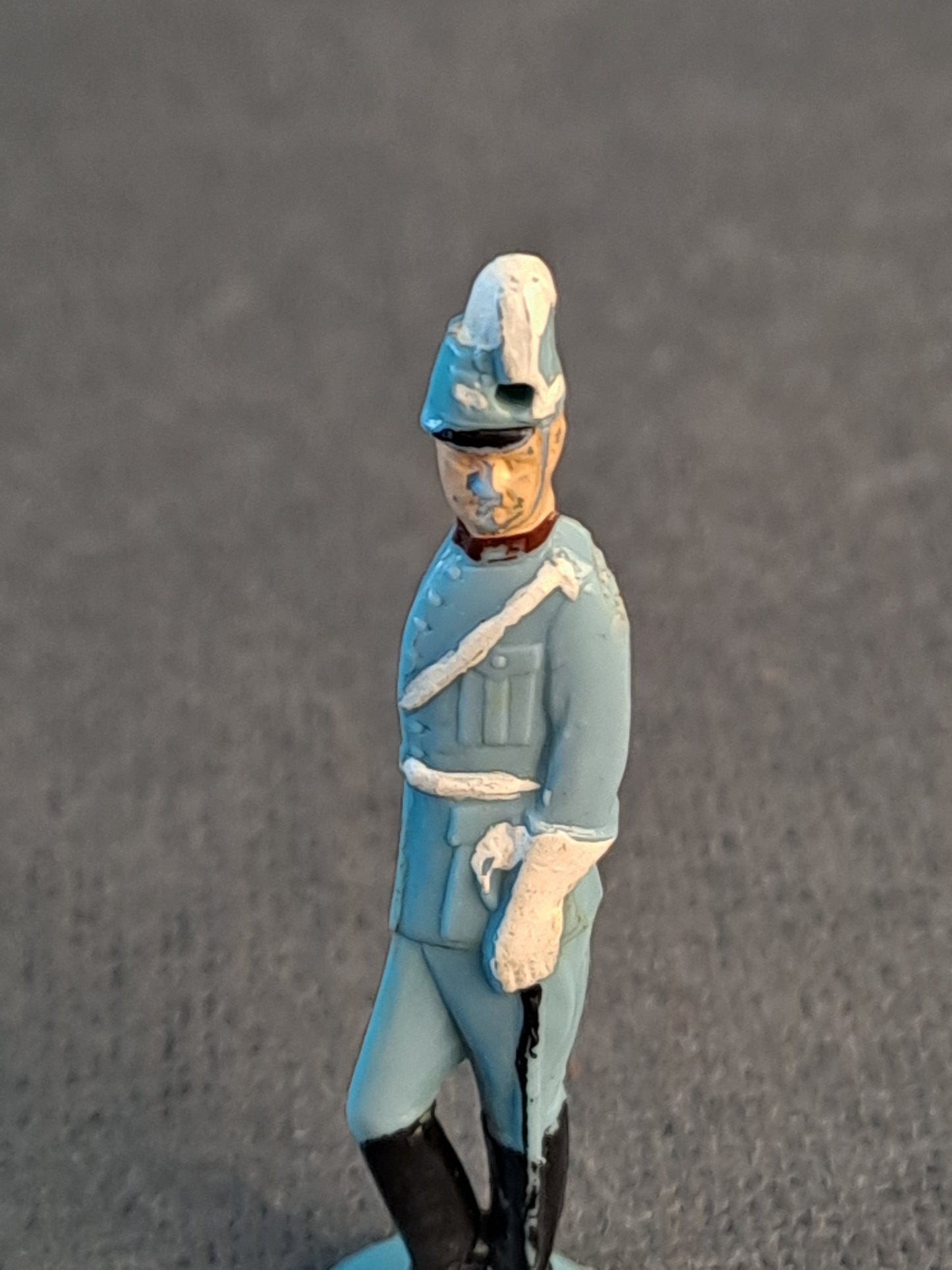 WHW German Police Officer Donation Figure