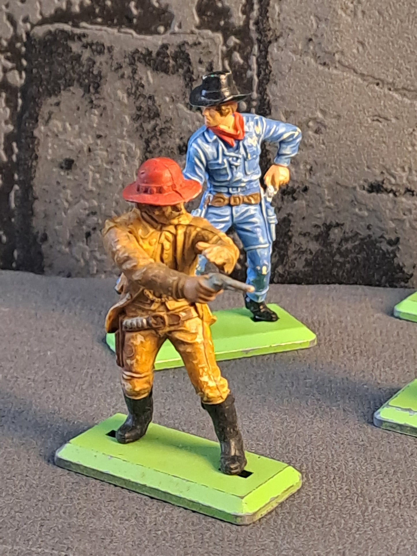 Britains Deetail x4 Cowboys