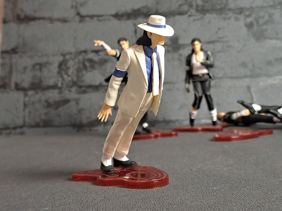 Michael Jackson Collecting Figures 2010