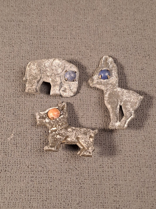 WHW Animal Badges with Pearls / WHW Dyrebadges med Perler