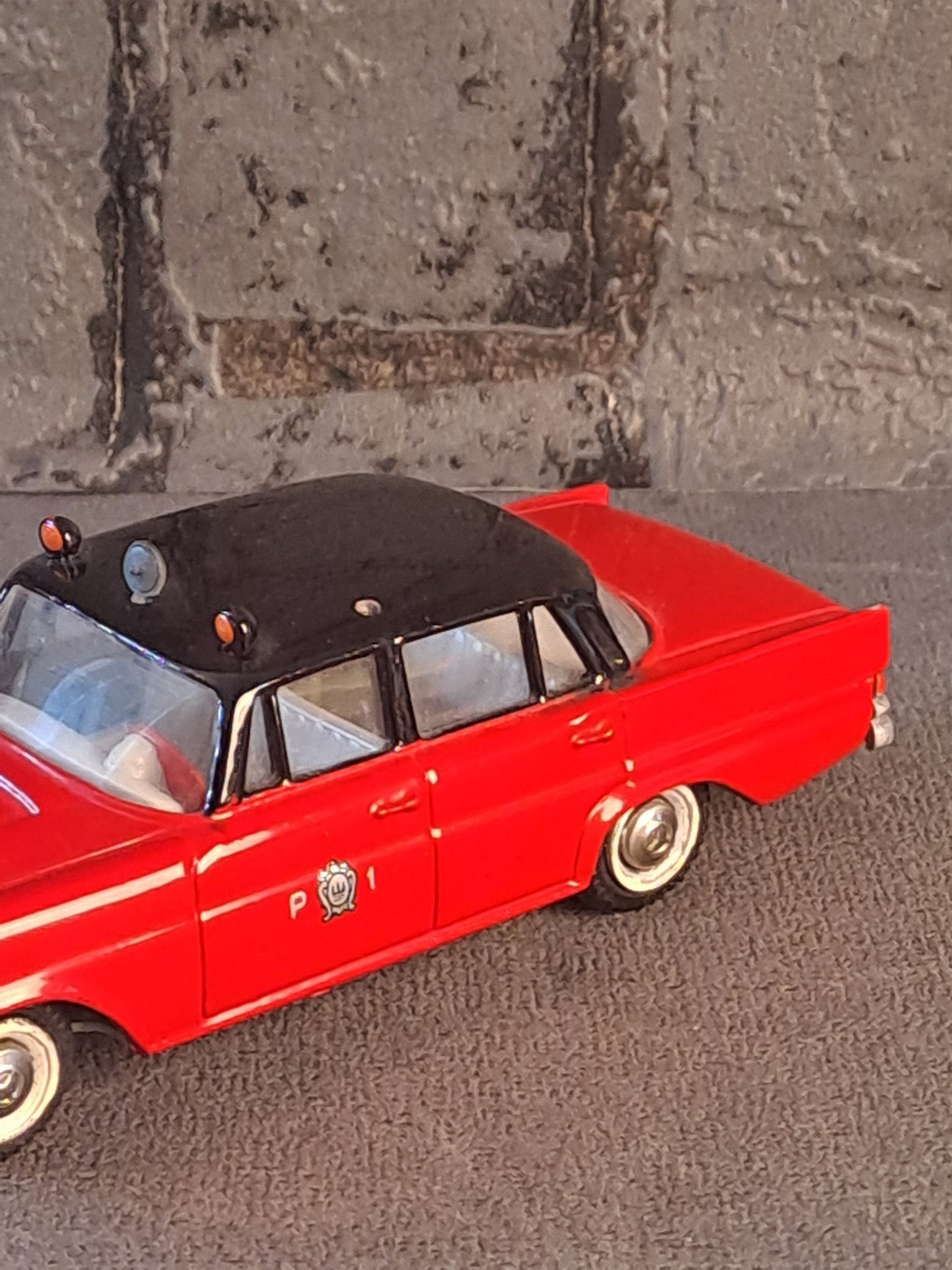 Tekno Denmark Mercedes Benz 220se Fire Chief