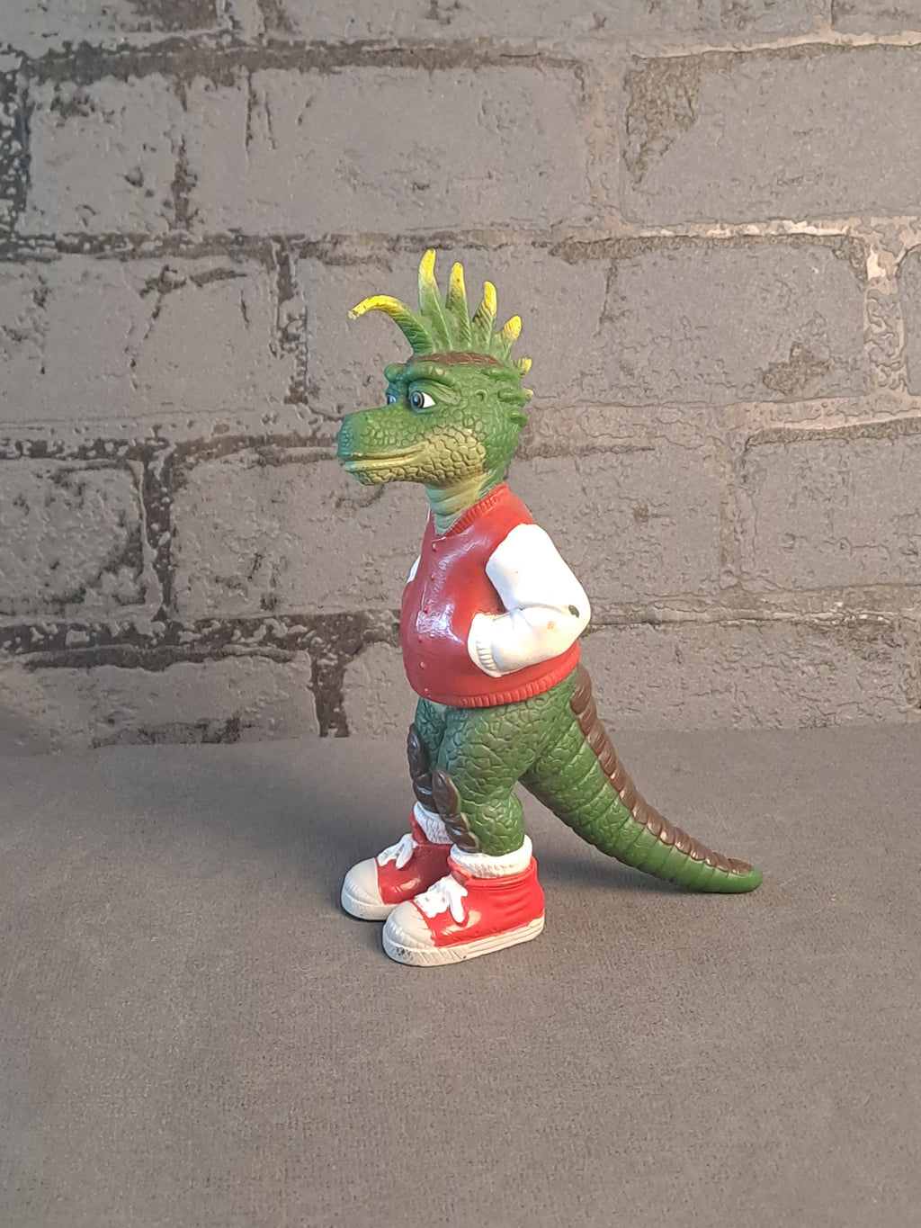Dinosaurs Robbie Sinclair