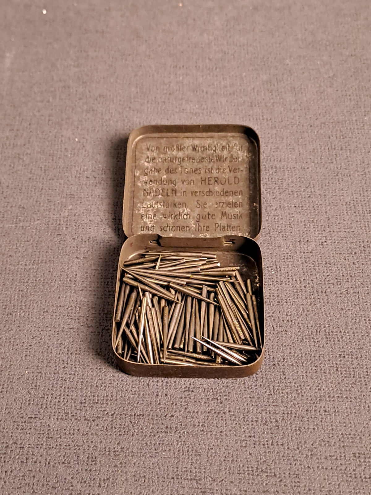 Antique Gramophone Needles 1920's