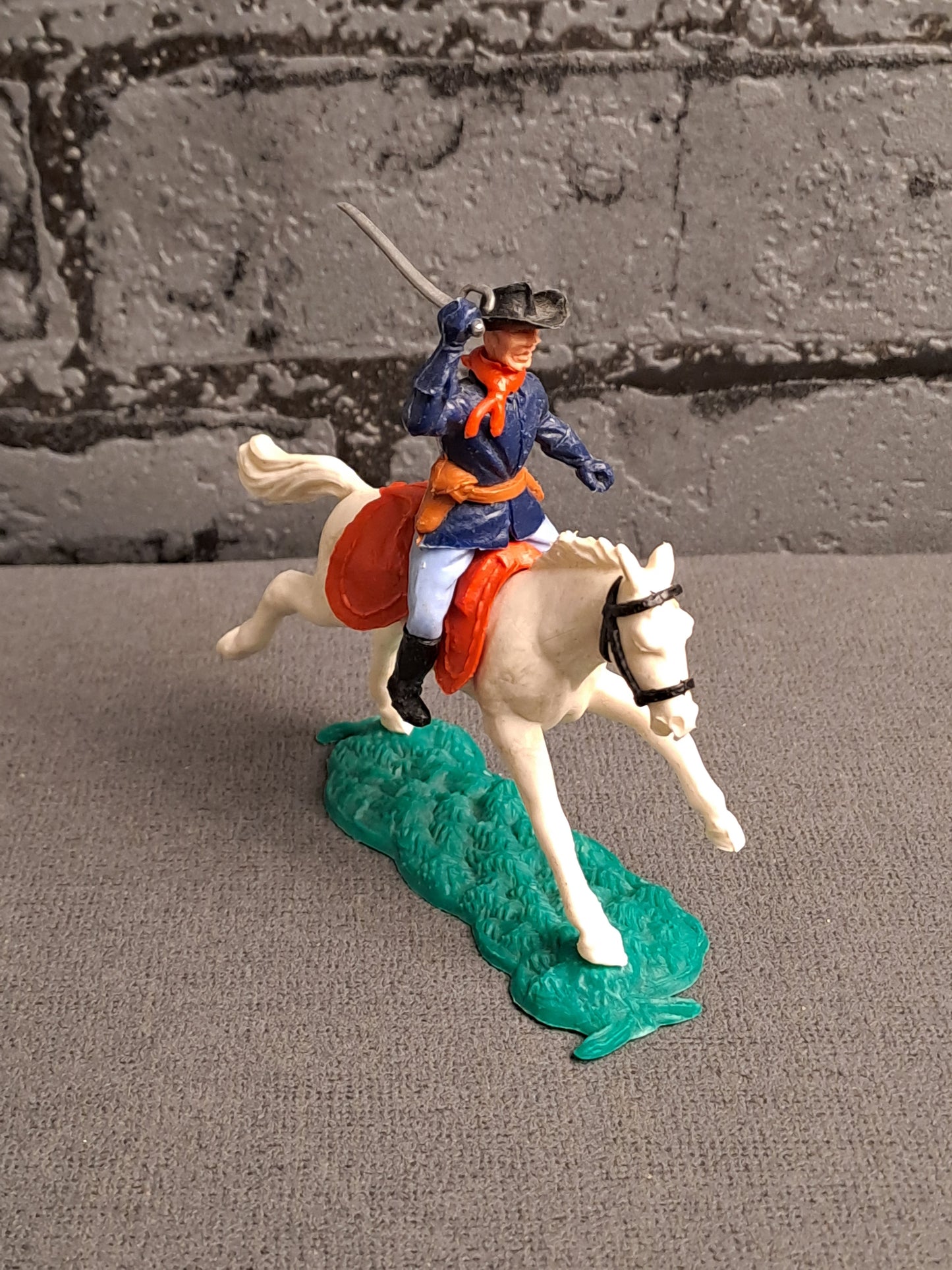 Timpo Toys U.S Kavaleri Officer  on Horse / Timpo Toys U.S Kavaleri Officer på Hest
