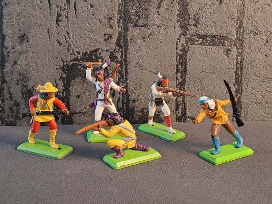 Britains Deetail Apaches x5