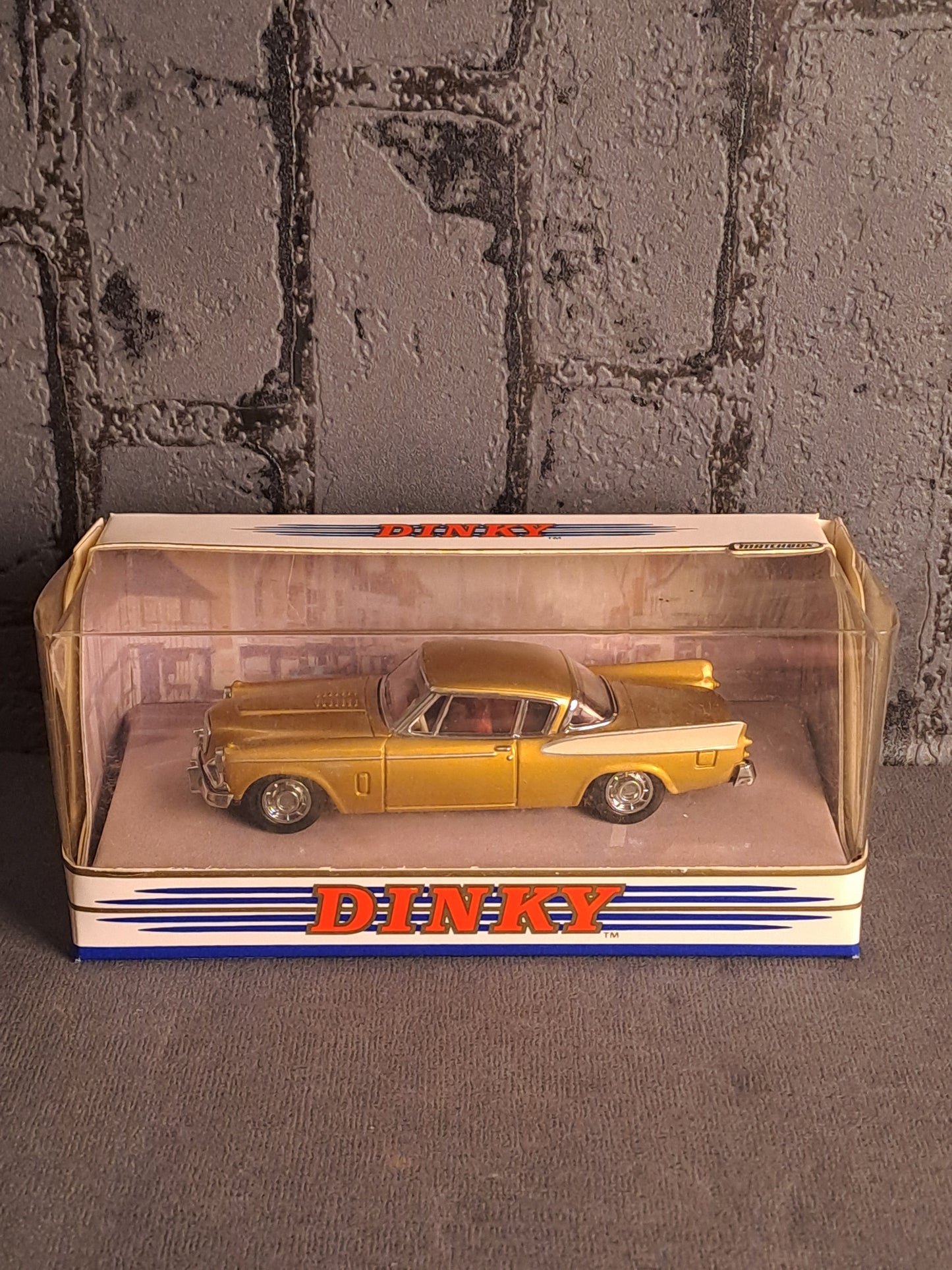 The Dinky Collection Studebaker Golden Hawk
