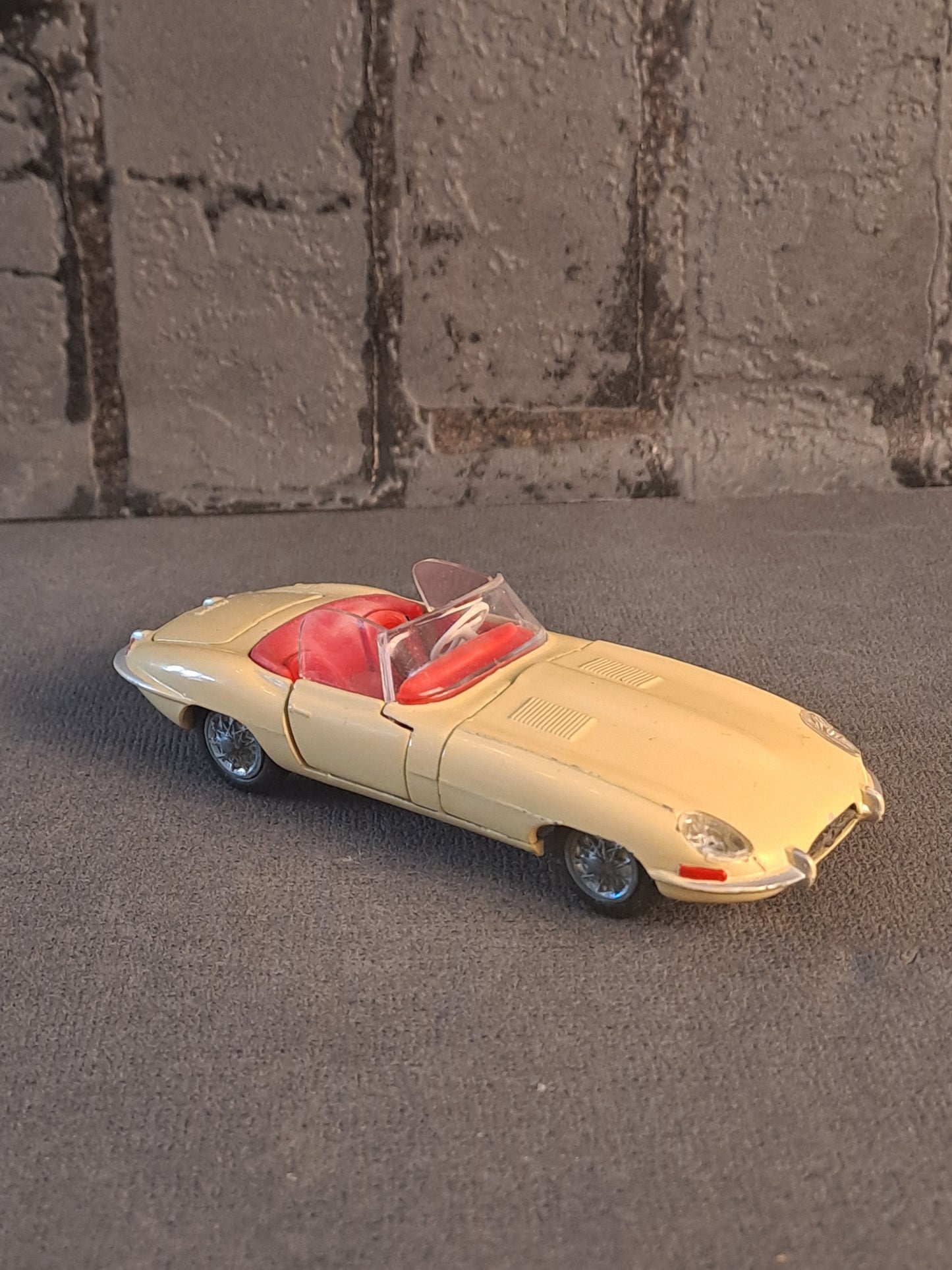 Tekno Denmark Jaguar E-Type