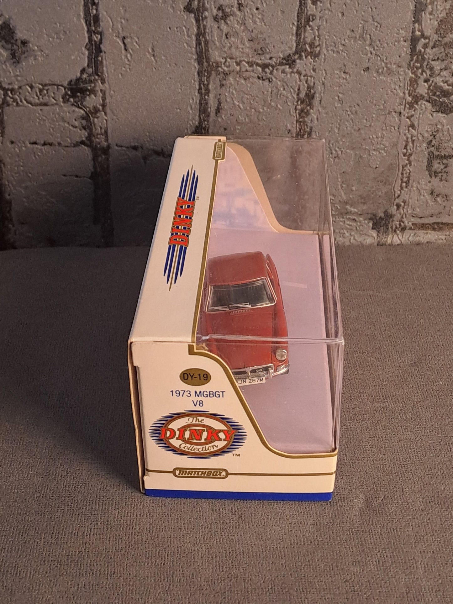 The Dinky Collection 1973 MGBGT V8