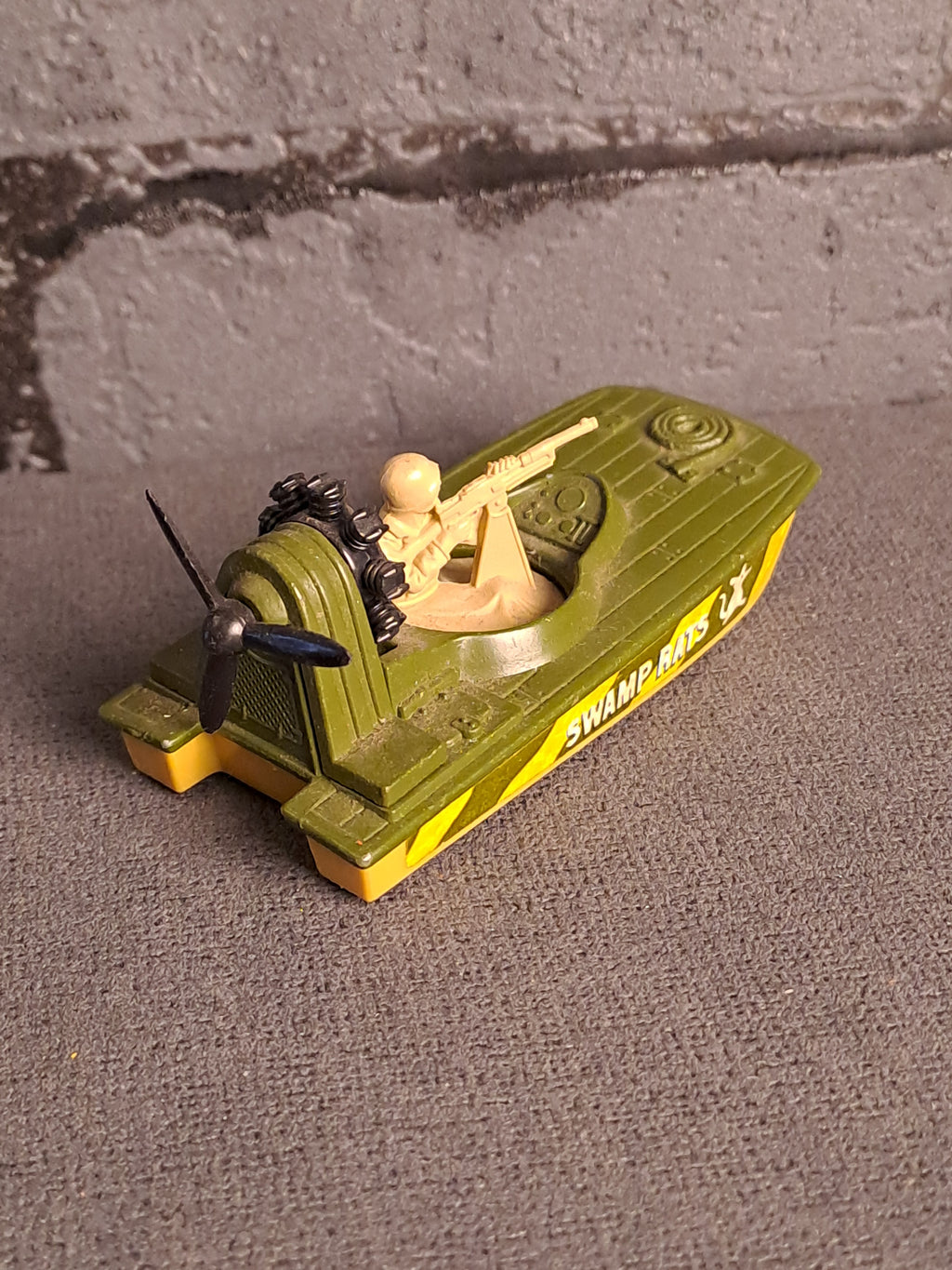 Matchbox Swamp Rat and Personnel Carrier