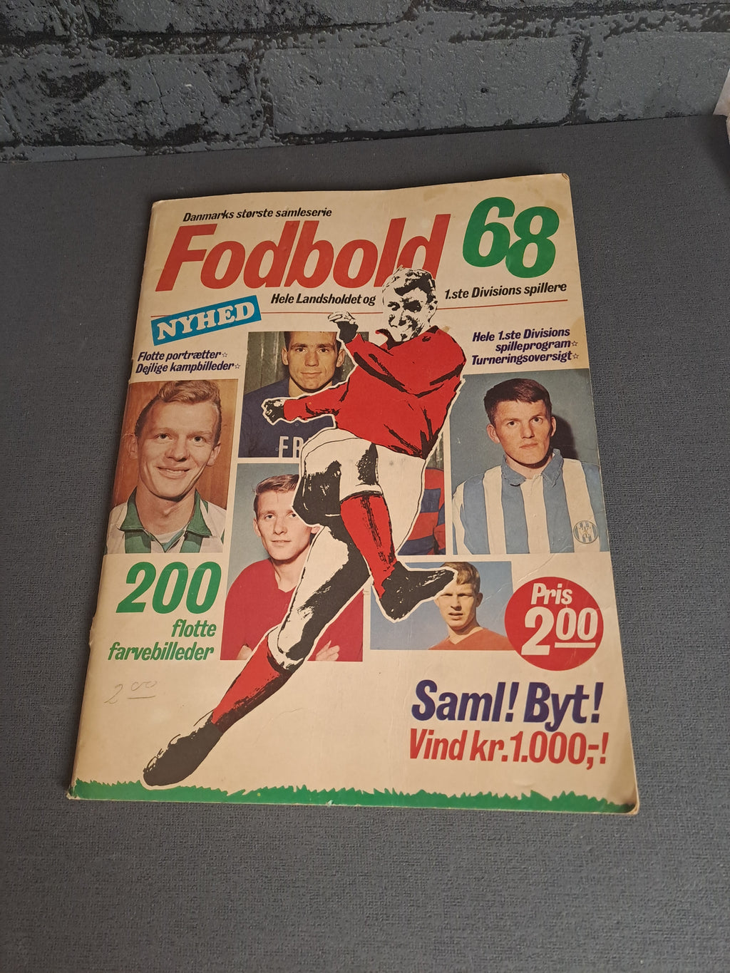 Football 68 Sticker Album