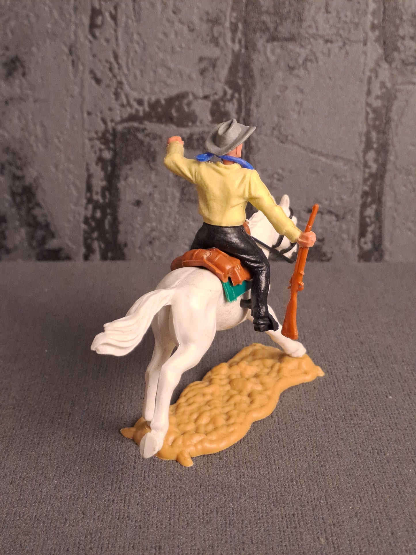 Timpo Toys Cowboy på Hest