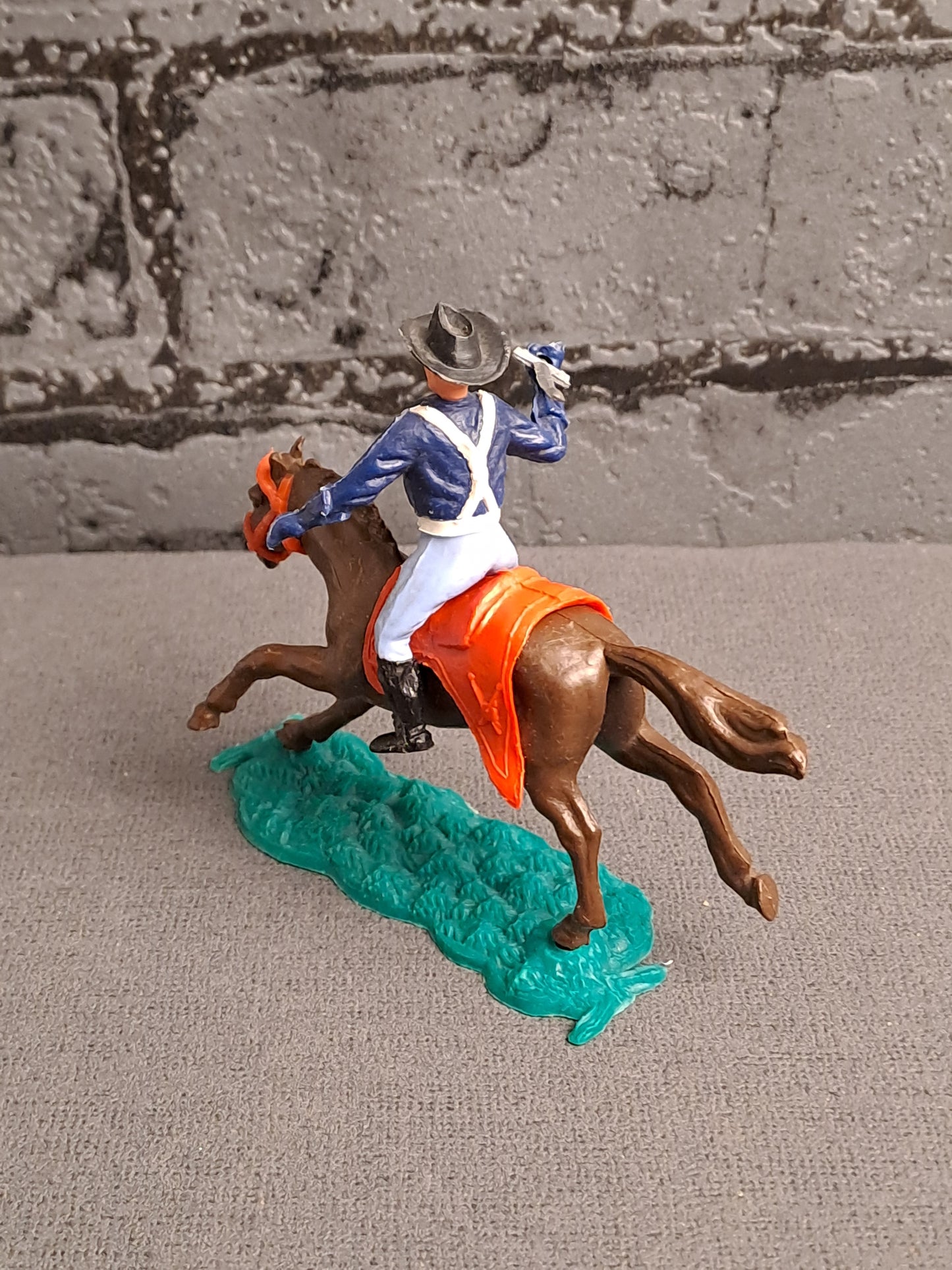 Timpo Toys U.S Cavalry Soldier on Horse / Timpo Toys U.S Kavaleri Soldat på Hest