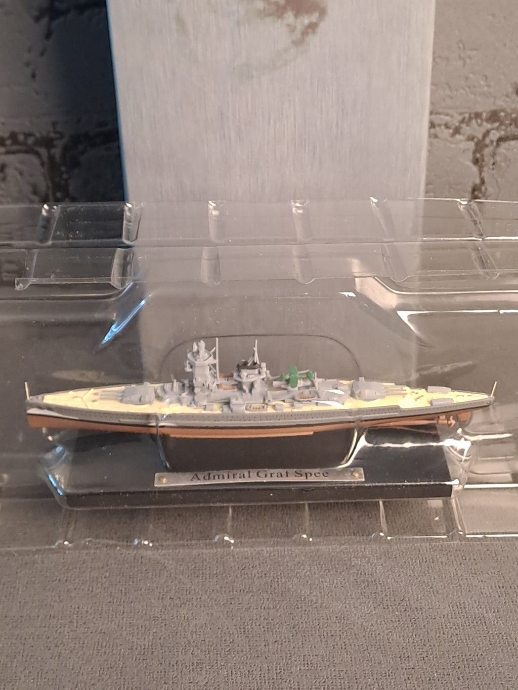 Editions Atlas Collections "Admiral Graf Spee" Model Ship