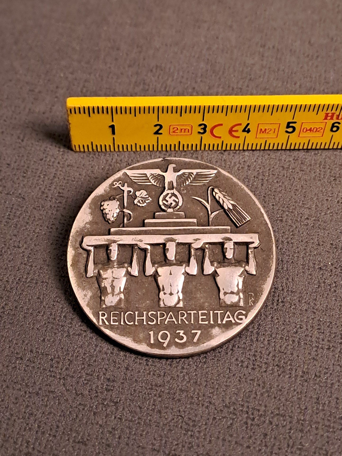 WW2 Third Reich Reichsparteitag 1937 Badge