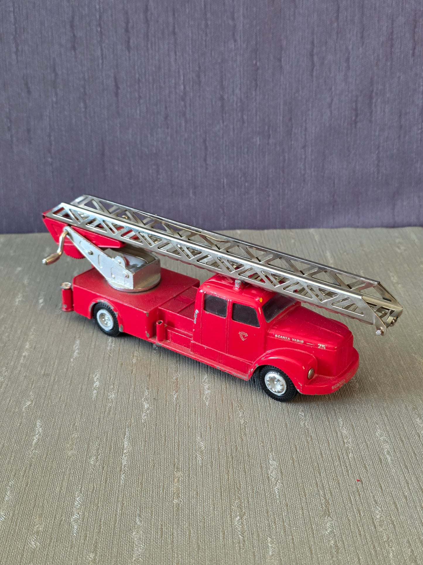 Tekno Scania Vabis Stigebrandbil