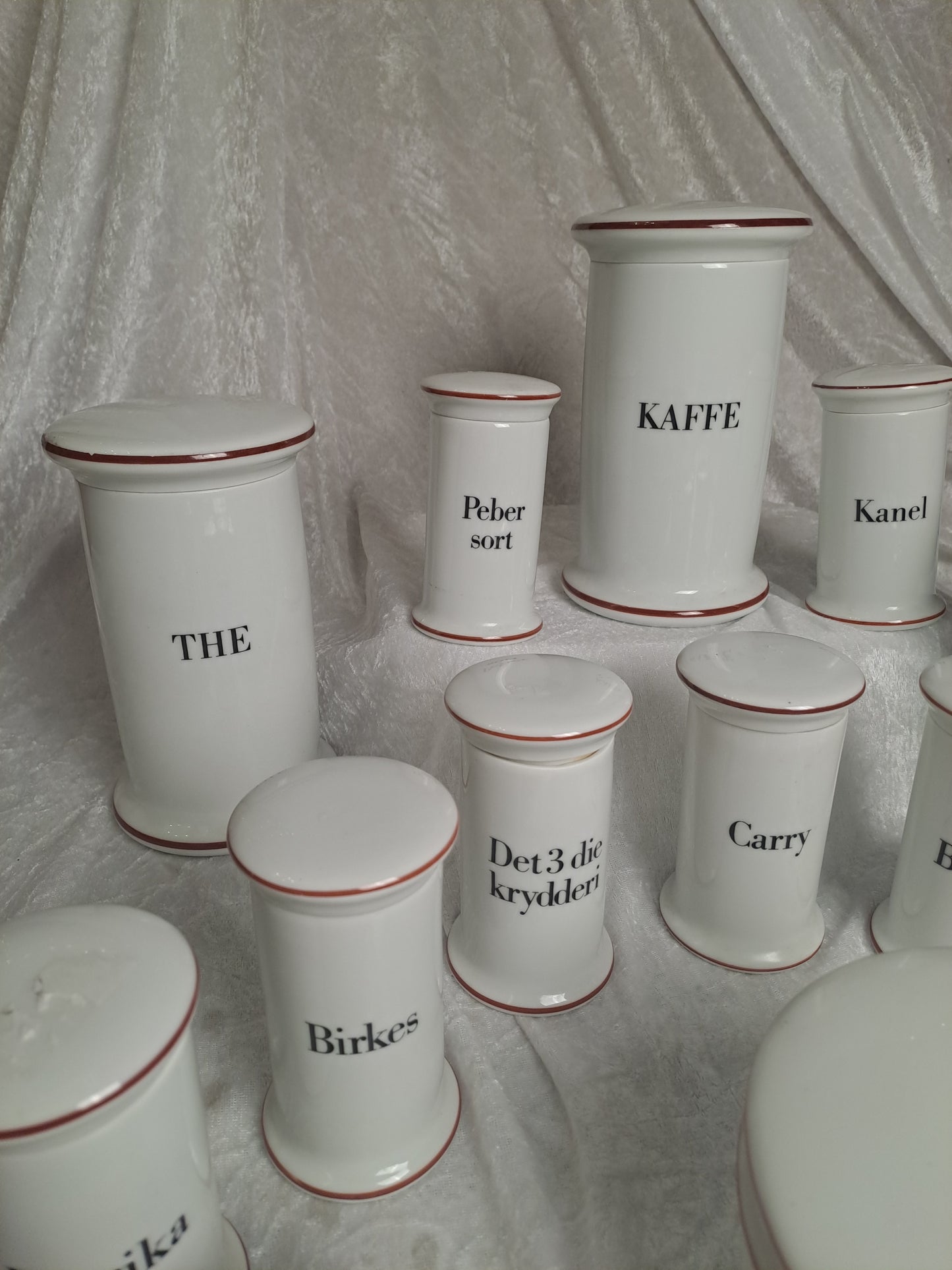 Bing & Groendahl Spice Jars / Bing & Grøndahl Krydderikrukker