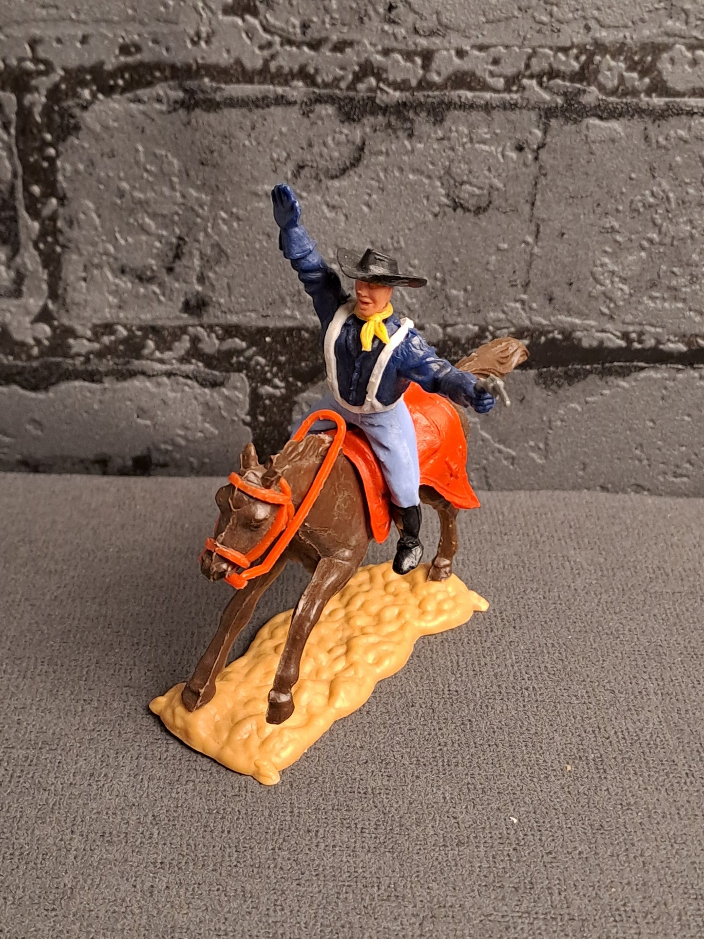 Timpo Toys U.S Cavalry Soldier on Horse / Timpo Toys U.S Kavaleri Soldat på Hest